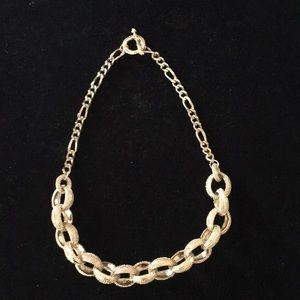 Gold chain link necklace